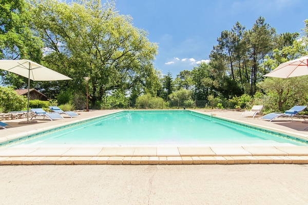 Foto van Herenhuis in Bourgnac met tuin - Vakantiehuis in Bourgnac - PoolOfHouse