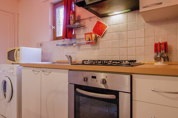 Foto van Vakantiehuis in Bourgnac met privézwembad - Vakantiehuis in Bourgnac - Kitchen