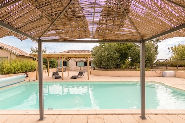 Foto van Villa in Saint-Nexans met verwarmd privézwembad - Vakantiehuis in Saint-Nexans - PoolOfHouse