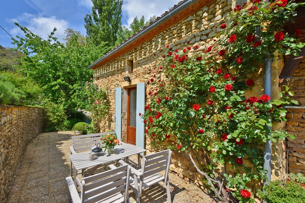 Foto van Loubejac Tuin Ontsnapping - Vakantiehuis in Loubéjac - TerraceBalcony