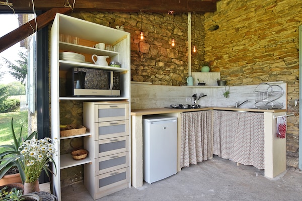 Foto van Loubejac Tuin Ontsnapping - Vakantiehuis in Loubéjac - Kitchen