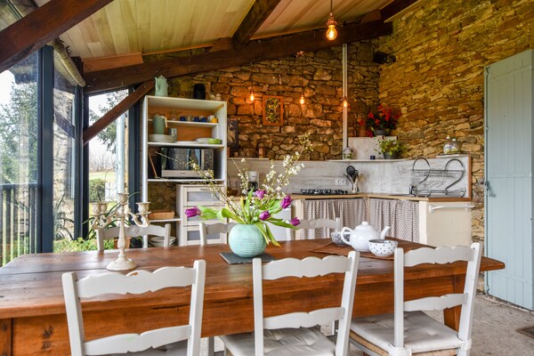 Foto van Loubejac Tuin Ontsnapping - Vakantiehuis in Loubéjac - DiningRoom