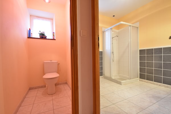 Foto van Vakantiehuis met zwembad, omheinde tuin - Vakantiehuis in Saint Pompon - BathRoom