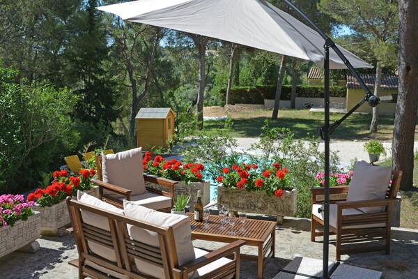 Foto van Elegant herenhuis in de Provence - Vakantiehuis in Beaucaire - TerraceBalcony