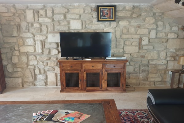 Foto van Wijngaardvilla in Montfrin - Vakantiehuis in Montfrin - LivingRoom