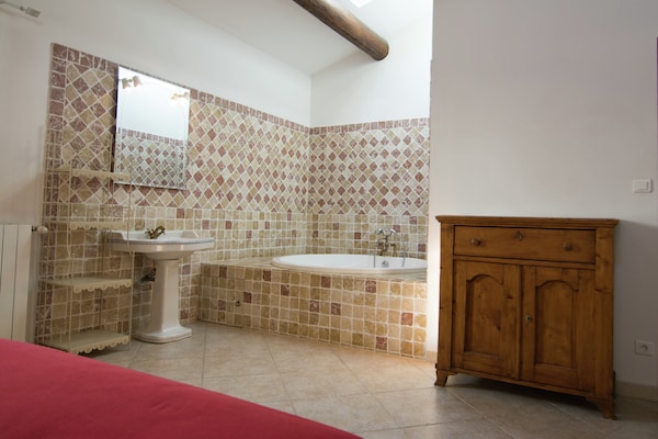 Foto van Wijngaardvilla in Montfrin - Vakantiehuis in Montfrin - BathRoom