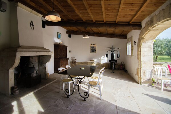Foto van Wijngaardvilla in Montfrin - Vakantiehuis in Montfrin - TerraceBalcony