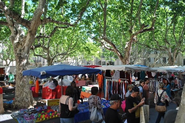 Foto van Appartement met verwarmd zwembad in Uzès - Vakantiehuis in Uzès - AreaSummer5KM