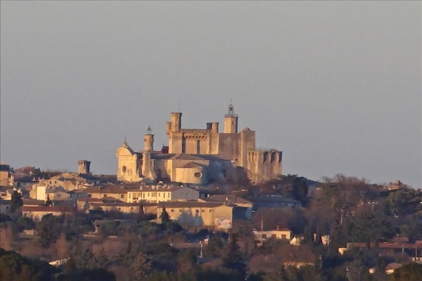 Foto van Appartement met verwarmd zwembad in Uzès - Vakantiehuis in Uzès - AreaSummer5KM