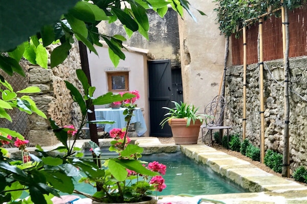 Foto van Appartement met verwarmd zwembad in Uzès - Vakantiehuis in Uzès - PoolOfHouse