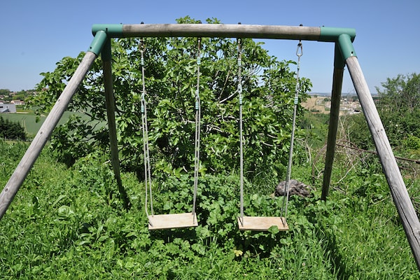 Foto van Villa met verwarmd zwembad en indrukwekkend uitzicht in afwisselende omgeving - GardenSummer