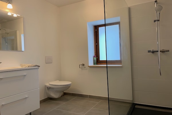 Foto van Luxe villa in Cazaubon met zwembad - Vakantiehuis in Cutxan - ExteriorSummer