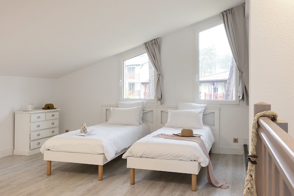 Foto van Villa in Frankrijk met Golfbaan & Zwembad - Vakantiehuis in Gujan Mestras - BedRoom