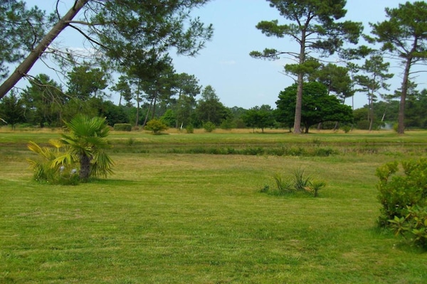 Foto van Villa in Frankrijk met Golfbaan & Zwembad - Vakantiehuis in Gujan Mestras - AreaSummer5KM