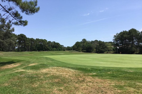 Foto van Villa in Frankrijk met Golfbaan & Zwembad - Vakantiehuis in Gujan Mestras - AreaSummer5KM