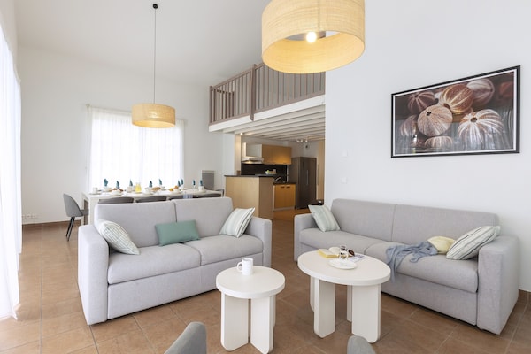 Foto van Villa in Frankrijk met Golfbaan & Zwembad - Vakantiehuis in Gujan Mestras - LivingRoom