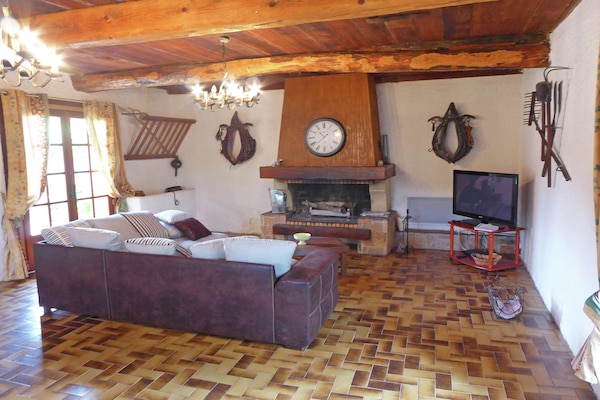 Foto van Vakantiehuis in Félines-Minervois met Zwembad - Vakantiehuis in Félines-Minervois - LivingRoom