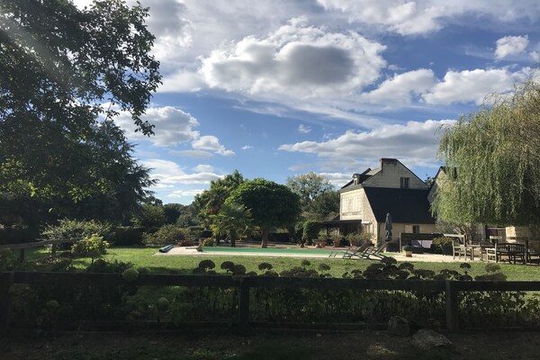 Foto van Schuilplaats aan de rivier in Cinais - Vakantiehuis in Cinais - GardenSummer