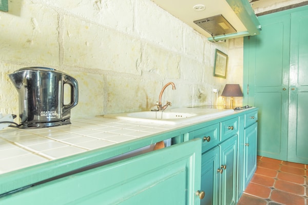 Foto van Schuilplaats aan de rivier in Cinais - Vakantiehuis in Cinais - Kitchen