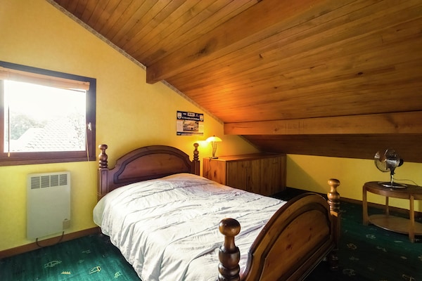 Foto van Vakantiehuis met zwembad - Vakantiehuis in Ste-Eulalie en Born - BedRoom