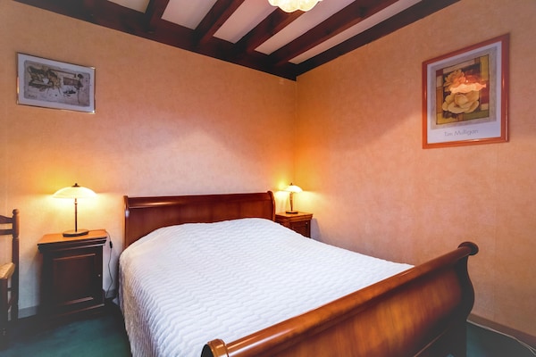 Foto van Vakantiehuis met zwembad - Vakantiehuis in Ste-Eulalie en Born - BedRoom