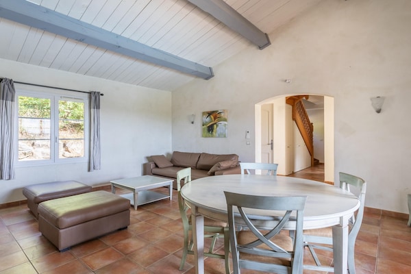 Foto van Vakantiehuis in Callian voor 8 gasten - Vakantiehuis in CALLIAN (VAR) - LivingRoom