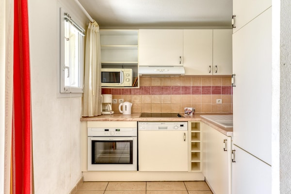 Foto van Huis met exclusief zwembad - Vakantiehuis in HOMPS (AUDE) - Kitchen