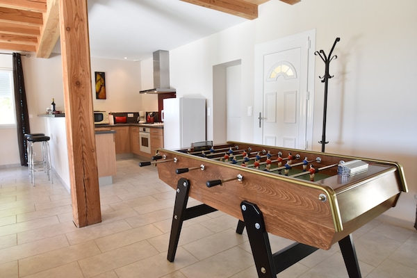 Foto van Vakantiehuis met privé zwembad in Montcléra - Vakantiehuis in Montcléra - LivingRoom