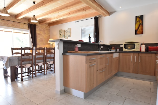 Foto van Vakantiehuis met privé zwembad in Montcléra - Vakantiehuis in Montcléra - Kitchen