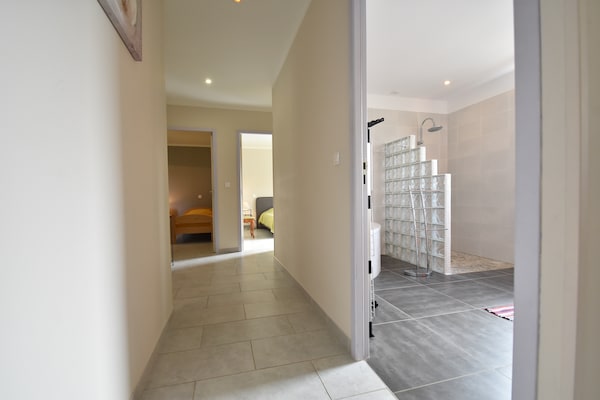 Foto van Vakantiehuis met privé zwembad in Montcléra - Vakantiehuis in Montcléra - Landing