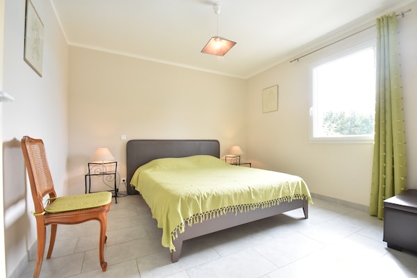 Foto van Vakantiehuis met privé zwembad in Montcléra - Vakantiehuis in Montcléra - BedRoom