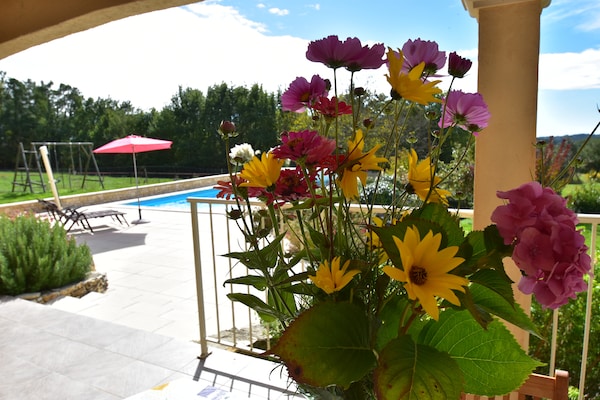 Foto van Vakantiehuis met privé zwembad in Montcléra - Vakantiehuis in Montcléra - Ambiance