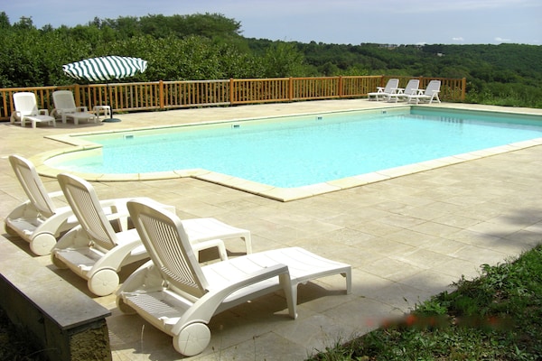 Foto van Weelderig landhuis met privé zwembad - Vakantiehuis in Marminiac - PoolOfHouse