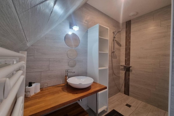 Foto van Prachtig gerenoveerde villa voor 10 gasten - Vakantiehuis in Couzou - BathRoom