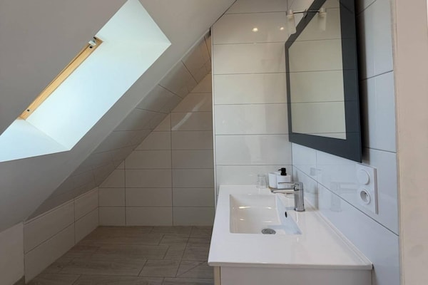 Foto van Prachtig gerenoveerde villa voor 10 gasten - Vakantiehuis in Couzou - BathRoom