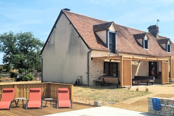 Foto van Prachtig gerenoveerde villa voor 10 gasten - Vakantiehuis in Couzou - ExteriorSummer