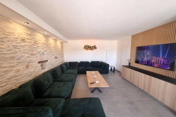 Foto van Prachtig gerenoveerde villa voor 10 gasten - Vakantiehuis in Couzou - LivingRoom