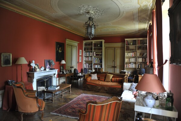 Foto van Huis in Bourgondië met Privézwembad - Vakantiehuis in Saint Aubin sur Loire - LivingRoom