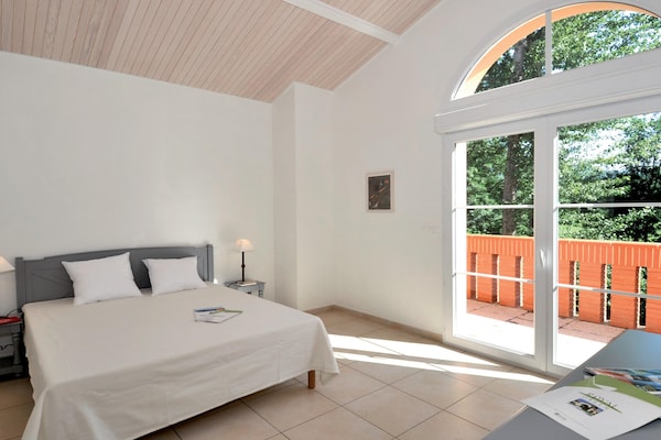 Foto van Golfbaan-heiligdom in Mazamet - Vakantiehuis in Pont-de-Larn - BedRoom
