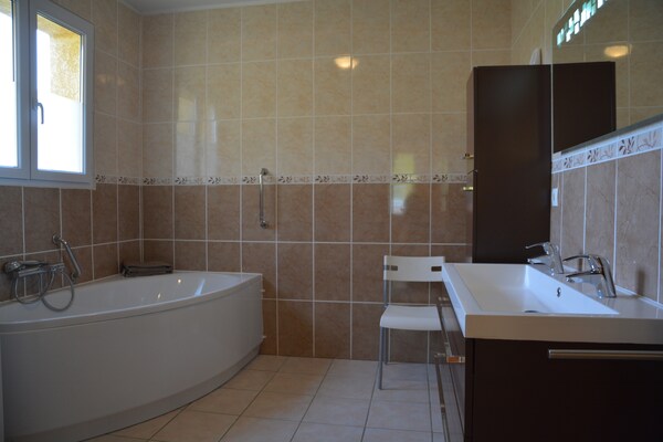 Foto van Huis in Piquecos met Privézwembad - Vakantiehuis in Piquecos - BathRoom
