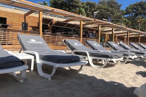 Foto van Villa met privézwembad en jeu de boulesbaan - Vakantiehuis in Sanary-sur-Mer - TerraceBalcony