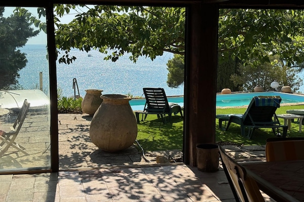 Foto van Villa met privézwembad en jeu de boulesbaan - Vakantiehuis in Sanary-sur-Mer - GardenSummer