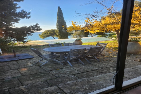 Foto van Villa met privézwembad en jeu de boulesbaan - Vakantiehuis in Sanary-sur-Mer - TerraceBalcony