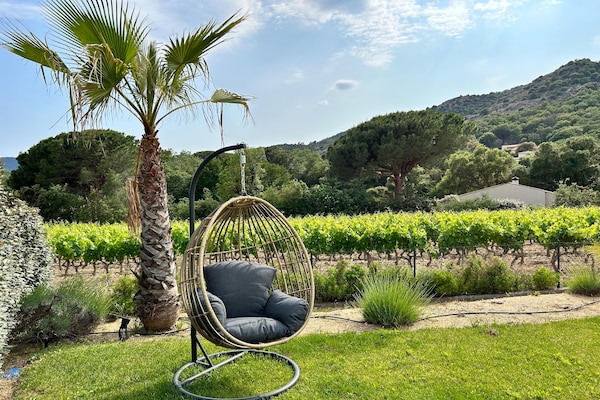 Foto van Vakantiehuis in Le Plan-de-la-Tour met Zwembad - Vakantiehuis in Le Plan-De-La-Tour - GardenSummer