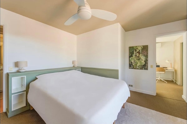 Foto van Villa in Cavalaire met Zeezicht & Zwembad - Vakantiehuis in Cavalaire sur Mer - BedRoom