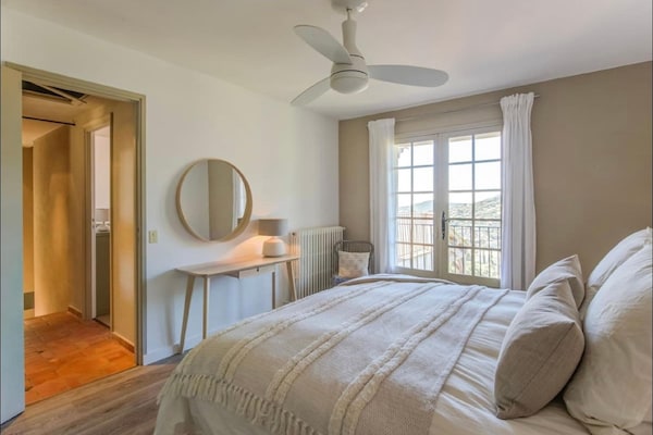 Foto van Villa in Cavalaire met Zeezicht & Zwembad - Vakantiehuis in Cavalaire sur Mer - BedRoom