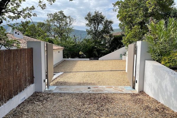 Foto van Villa in Cavalaire met Zeezicht & Zwembad - Vakantiehuis in Cavalaire sur Mer - HallReception