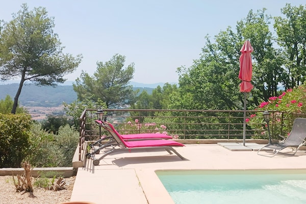 Foto van Villa met privézwembad, tuin en panoramisch - Vakantiehuis in Draguignan - PoolOfHouse