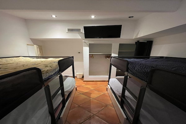 Foto van Villa in La Môle met privézwembad - Vakantiehuis in La Môle - BedRoom