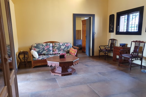 Foto van Villa in Callian met verwarmd zwembad en golf - Vakantiehuis in CALLIAN - LivingRoom